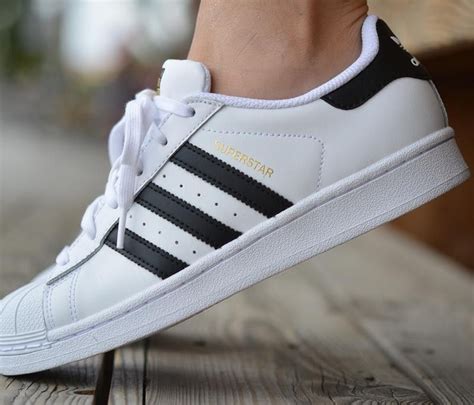 adidas superstar mujer blancas con negro fake